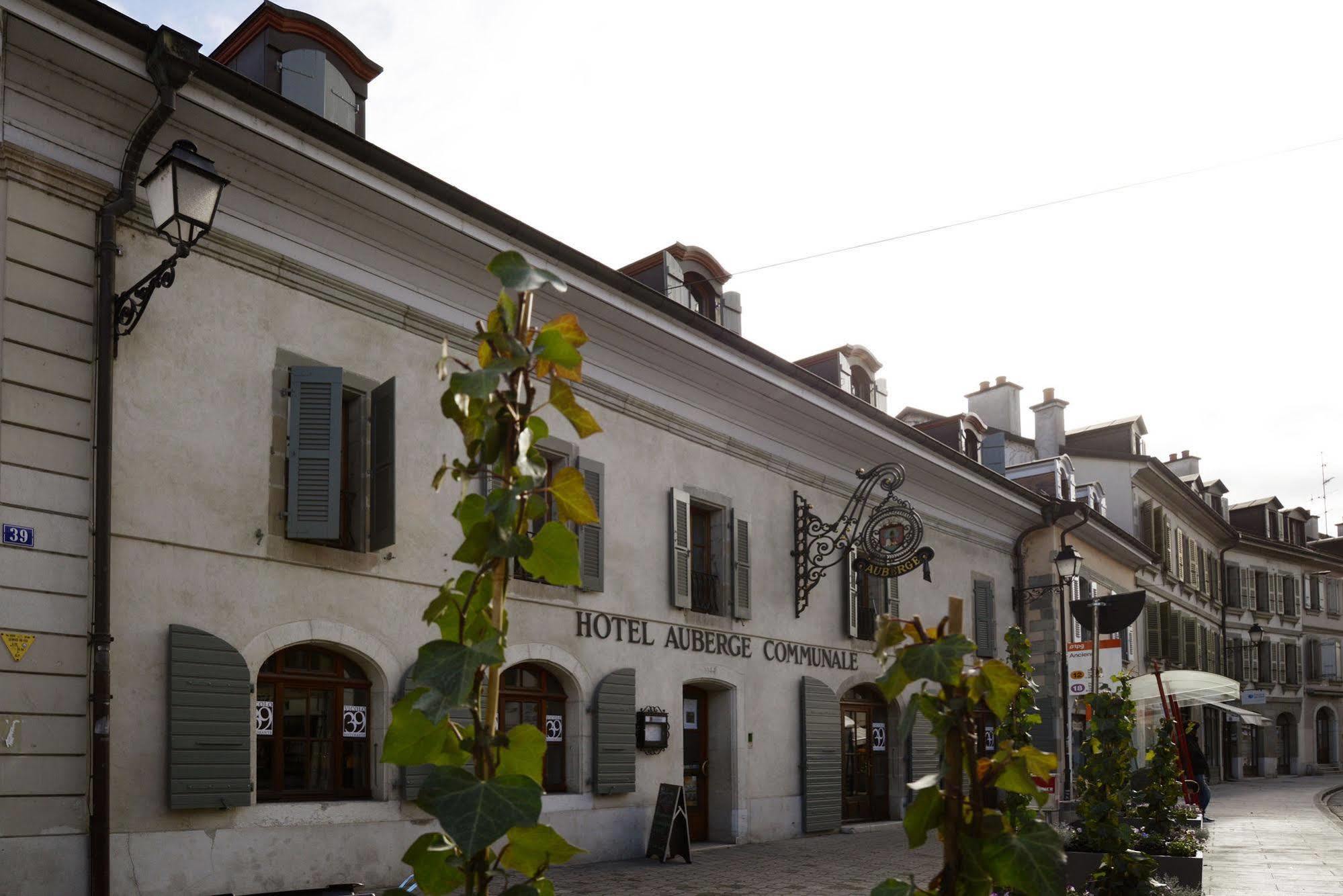 فندق اوبيرج كوموال دي كاروج Carouge المظهر الخارجي الصورة